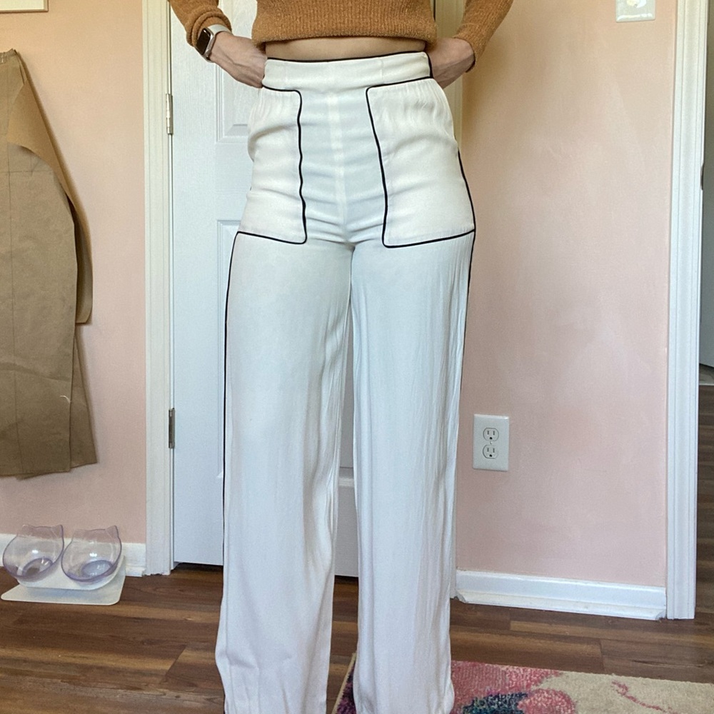 High waisted pants